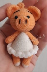Amigurumi Small Piggy Free Pattern