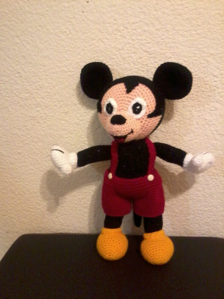 Amigurumi Mickey Mouse (Disney) Free Pattern