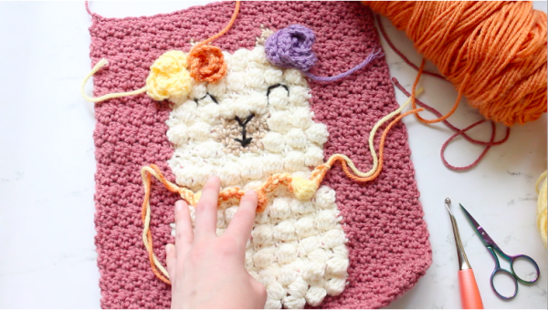 Crochet Llama Wall Hanging Free Pattern