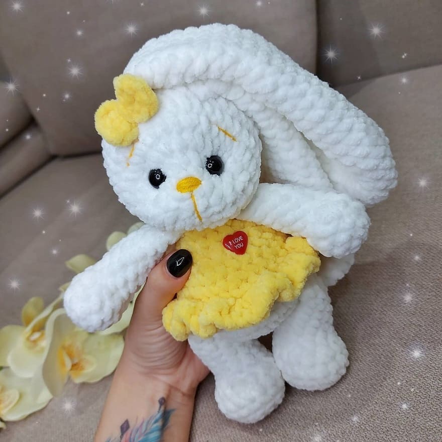 Amigurumi Crochet Plush Bunny In Dress Free Pattern