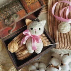 Amigurumi Little Kitty Free Pattern-3