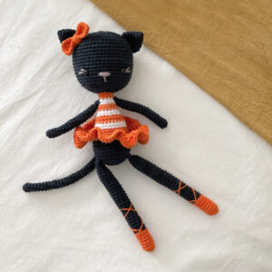 Amigurumi Octavia the Black Cat Free Pattern-1