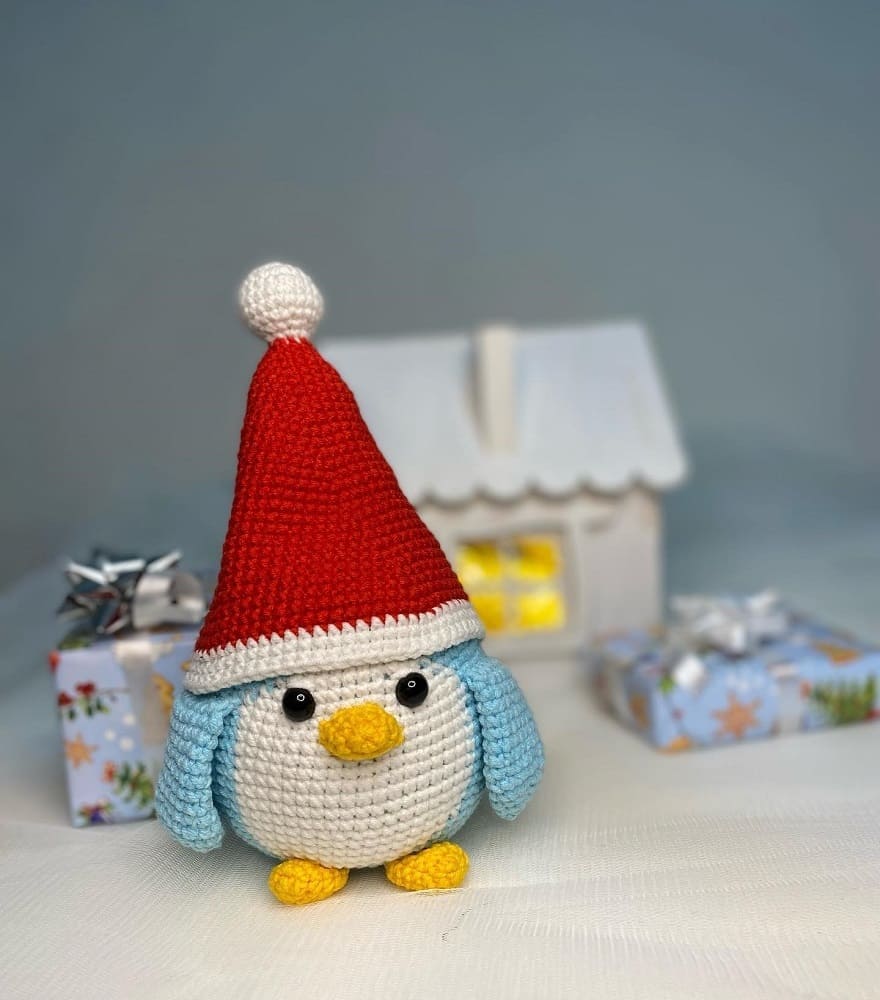 Amigurumi Christmas Penguin Free Pattern-2