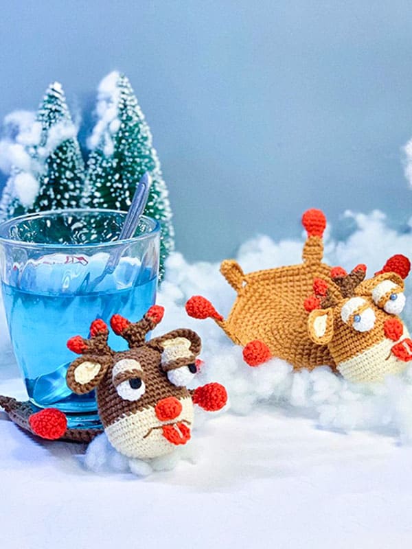 Amigurumi Christmas Reindeer Coaster Free Pattern-1