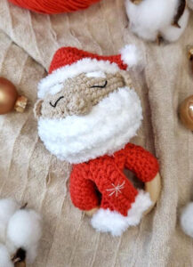 Amigurumi Santa Claus Rattle Free Pattern-1