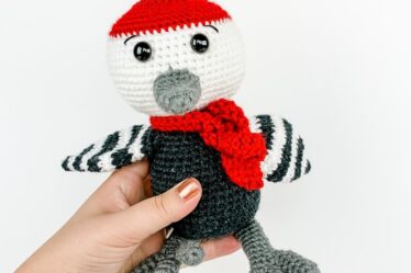 Crochet Woodpecker 1
