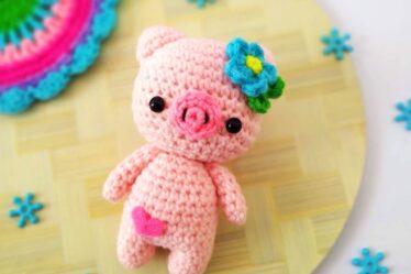 Sweet Small Pig 4