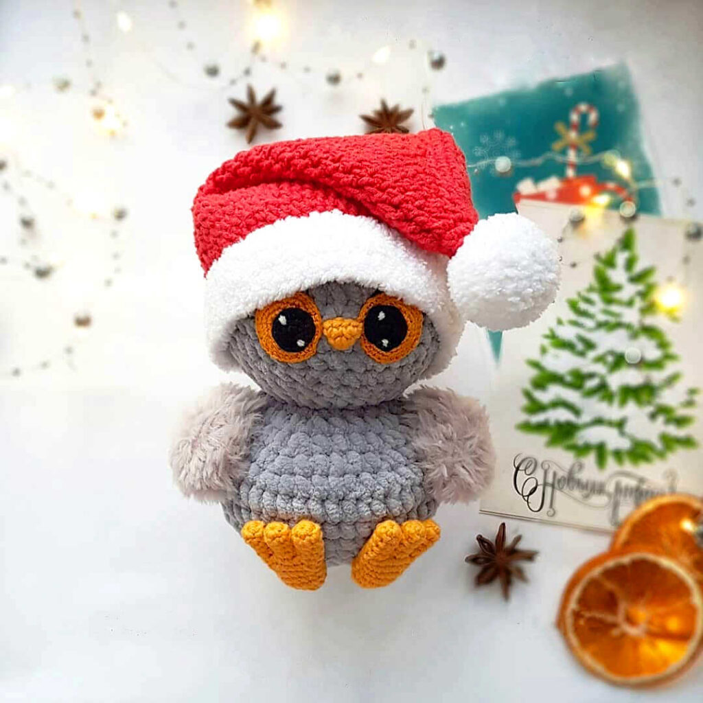 Amigurumi Christmas Owl Free Pattern-1