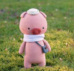Amigurumi Crochet Pig Free Pattern-3
