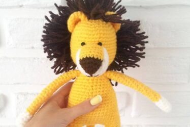 Crochet Lion 3