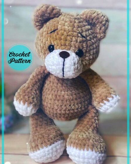 Teddy Crochet Bear Niko 4
