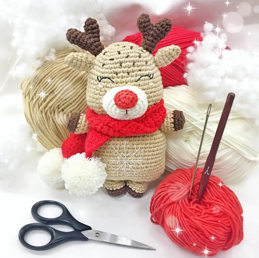 Amigurumi Christmas Reindeer Free Pattern-2