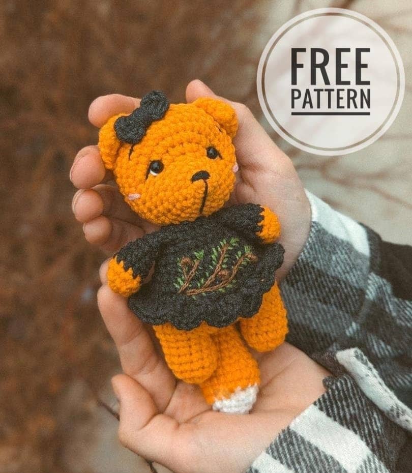 Amigurumi Crochet Fox in Dress Free Pattern-3