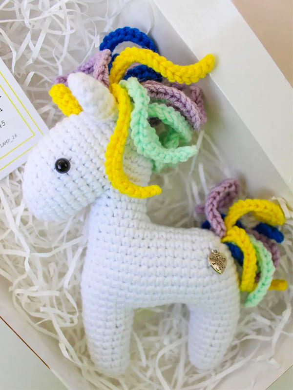 Amigurumi Crochet Unicorn Free Pattern-2