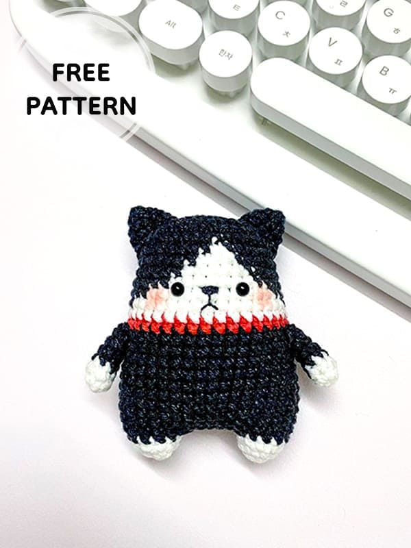 Amigurumi Crochet Little Cat Free Pattern-2