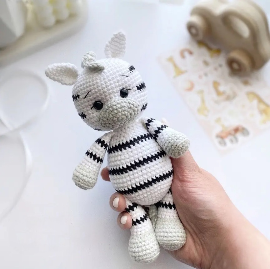 Amigurumi Crochet Zebra Free Pattern-1
