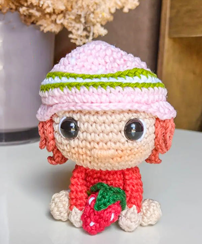 Amigurumi Strawberry Girl Free Pattern-1