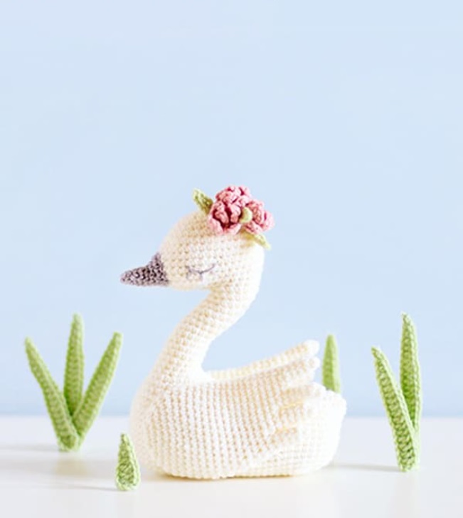 Amigurumi White Swan Free Pattern-1