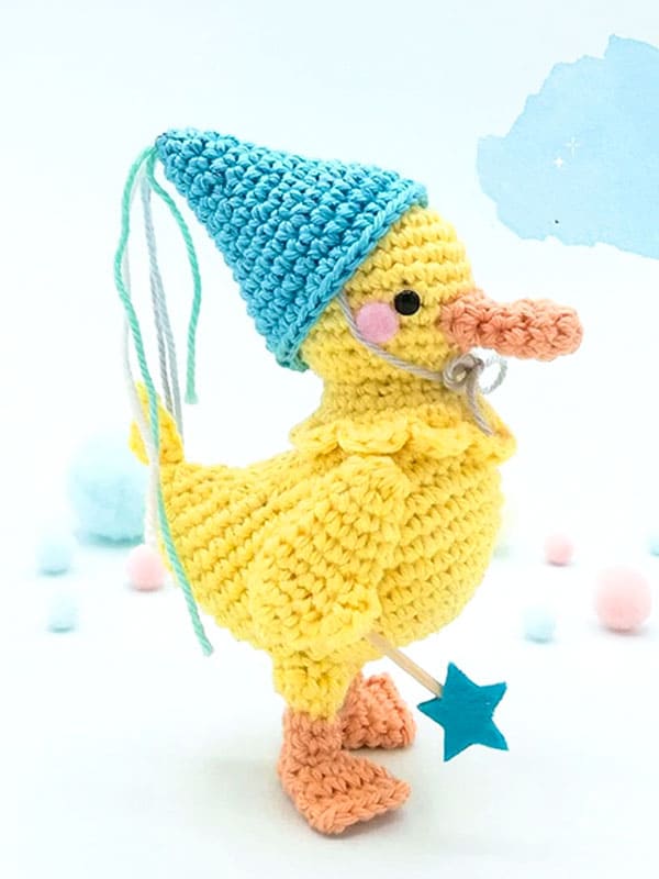 Amigurumi Wizard Duck Leo Free Pattern-1