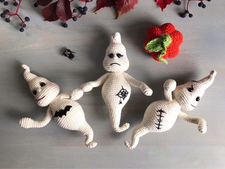 Amigurumi Halloween Ghost Free Pattern-1