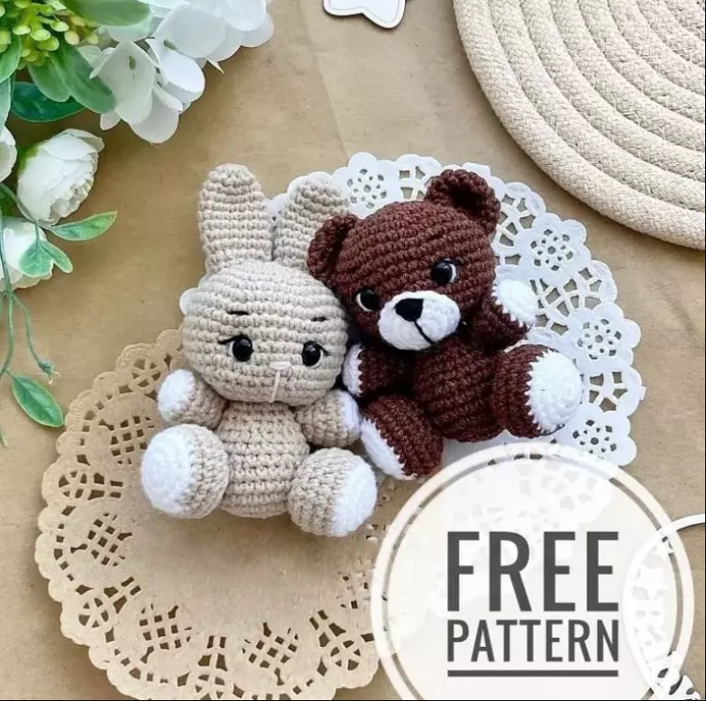 Amigurumi Bunny and Teddy Bear Free Pattern-1