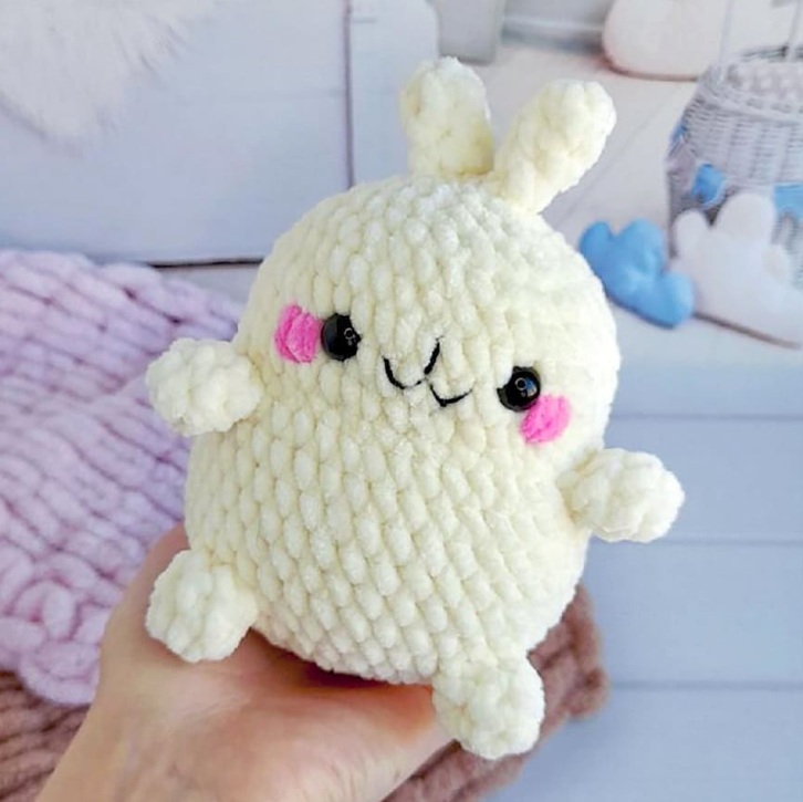 Amigurumi Crochet Molang the Fat Rabbit Free Pattern-1