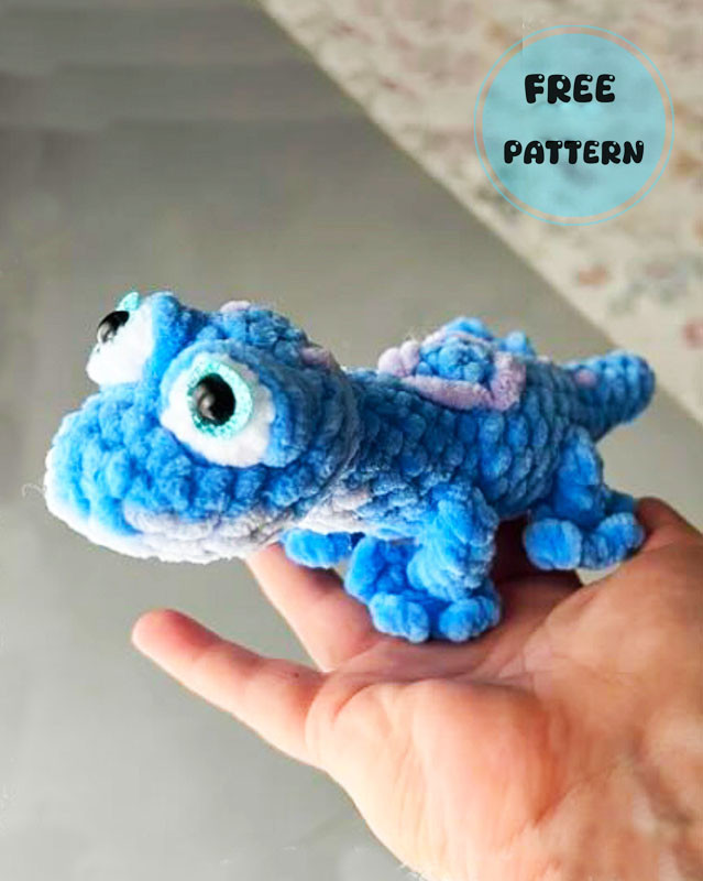 Amigurumi Crochet Burni the Blue Salamander Free Pattern-1