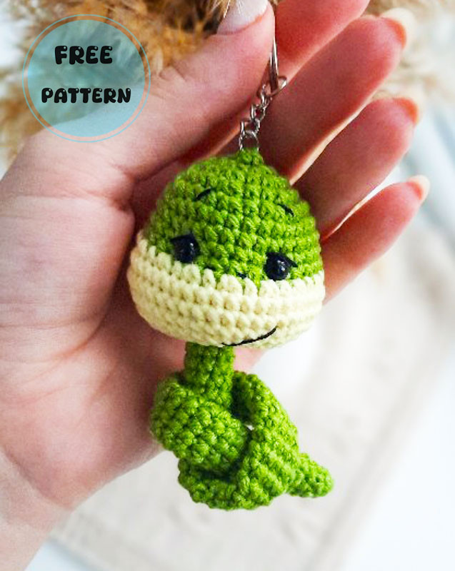 Amigurumi Crochet Snake Keychain Free Pattern-1