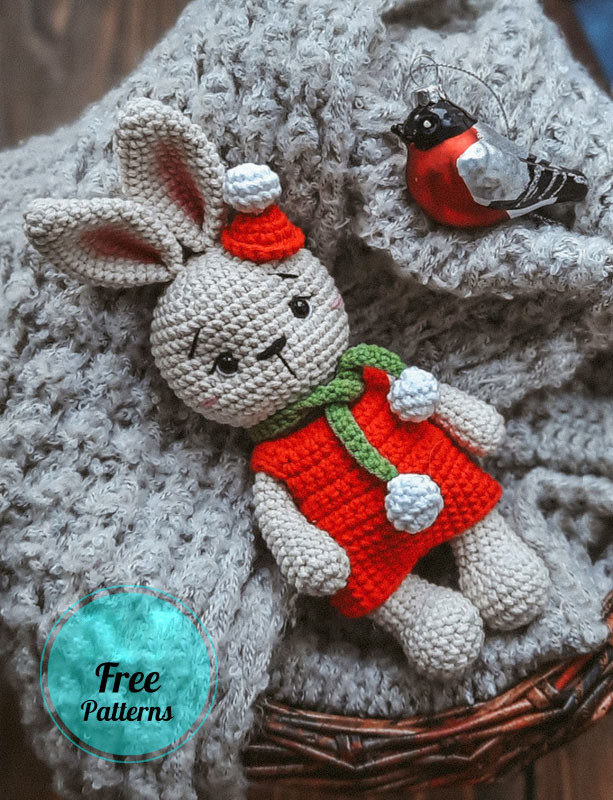 Amigurumi Crochet Bunny in a Christmas Costume Free Pattern-1