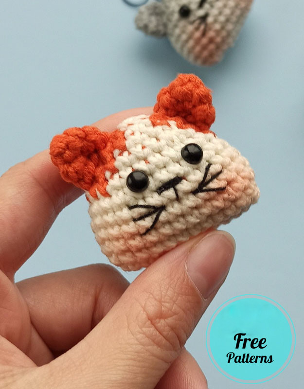 Amigurumi Crochet Cat Keychain Free Pattern-1