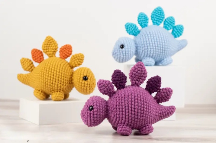 Amigurumi Crochet Small Dinosaur Free Pattern-1