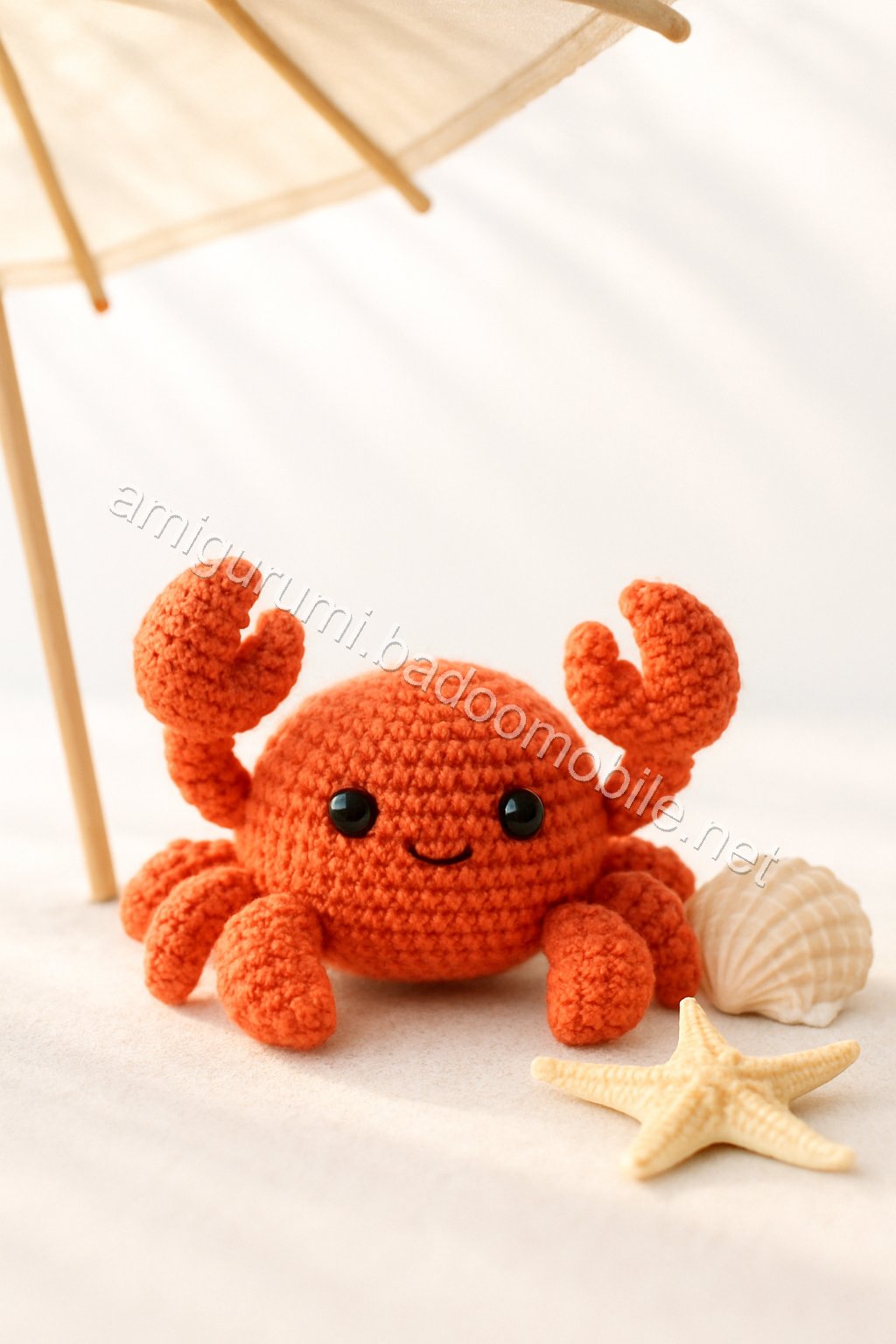 Christian the Crab Free Crochet Pattern | Amigurumi Fun