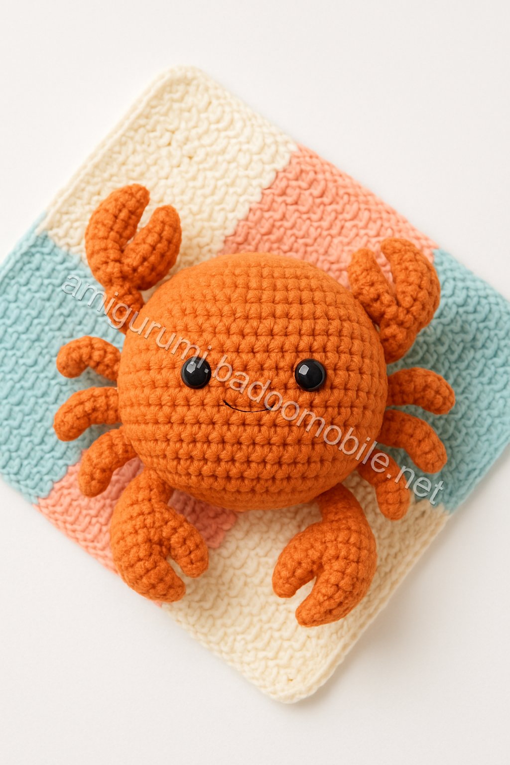 Christian the Crab Free Crochet Pattern | Amigurumi Fun