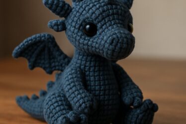 Free Crochet Pattern: Adorable Toothless Amigurumi Dragon - dragon-tekil-1.jpg