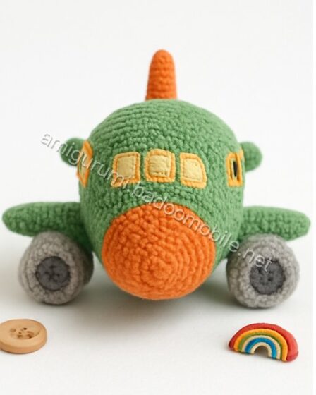Free Crochet Pattern: Adorable Amigurumi Airplane for Kids - airplane-q1p1.jpg
