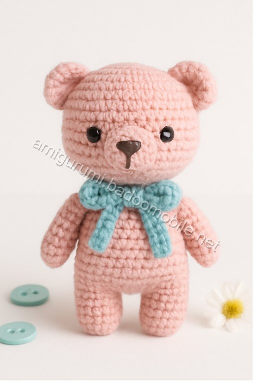 Free Crochet Pattern for Björn the Cooking Bear Amigurumi