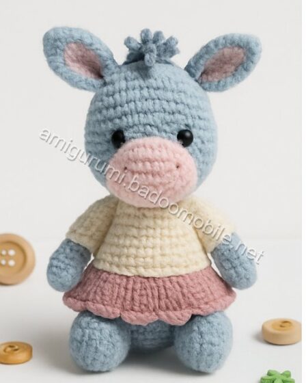 Amigurumi Eeyore Free Pattern - donkey-q1p1.jpg