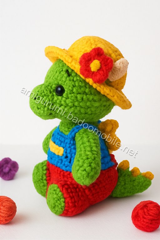 Free Crochet Pattern: Adorable Baby Green Dragon Amigurumi