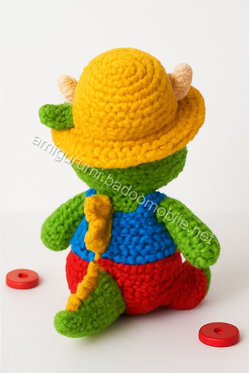 Free Crochet Pattern: Adorable Baby Green Dragon Amigurumi
