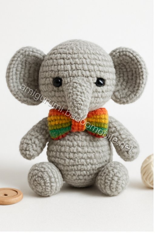 Free Crochet Pattern: Adorable Amigurumi Mini Elephant