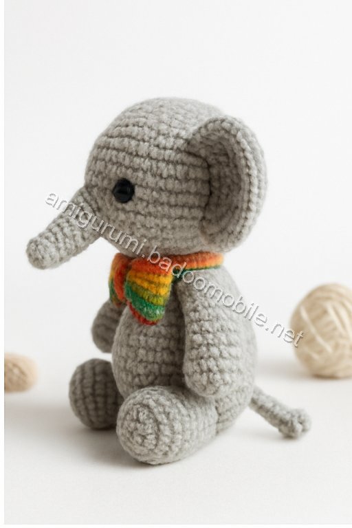 Free Crochet Pattern: Adorable Amigurumi Mini Elephant