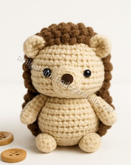 Amigurumi Hedgehog Free Pattern - hedgehog-q1p1.jpg