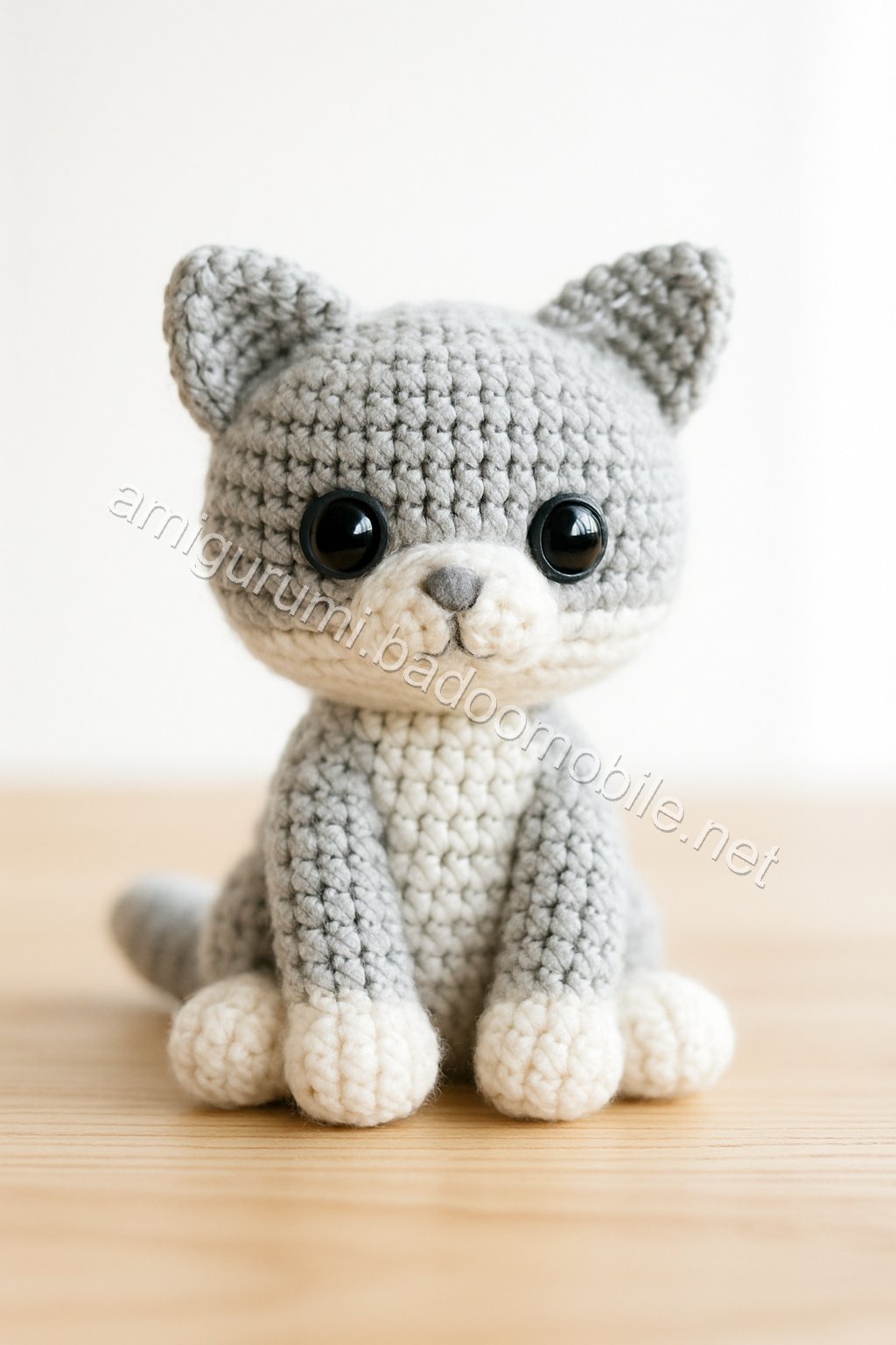 Free Crochet Pattern for Adorable Amigurumi Kitten