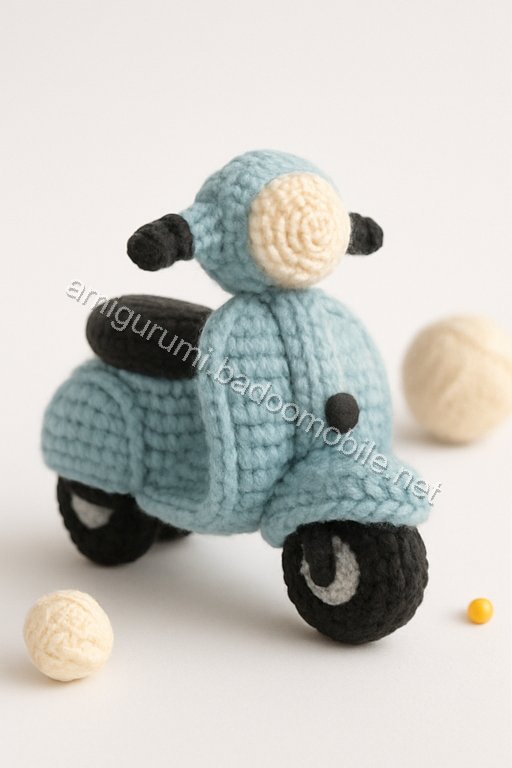 Amigurumi Vespa Motorcycle Free Pattern