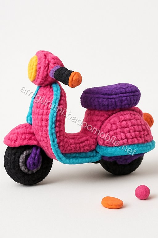 Amigurumi Vespa Motorcycle Free Pattern