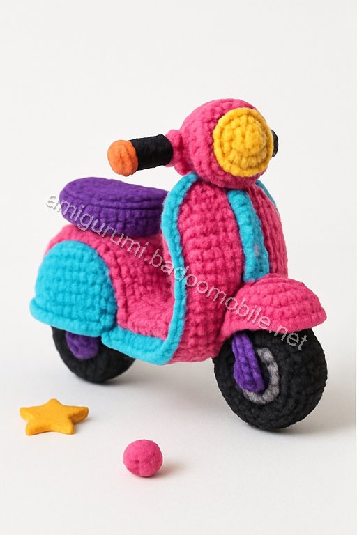 Amigurumi Vespa Motorcycle Free Pattern