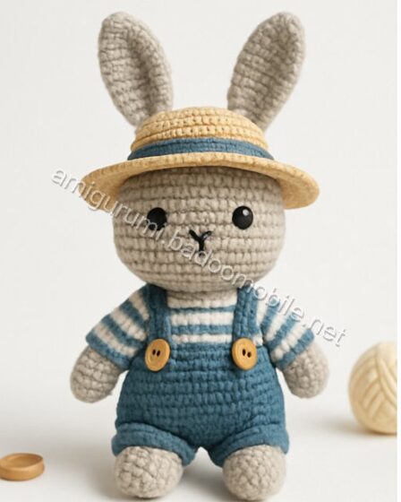 Free Crochet Pattern: Adorable Bugs Bunny Amigurumi - rabbit-q1p1.jpg