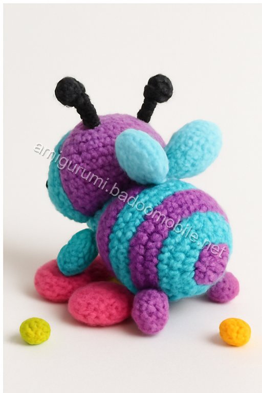 Amigurumi Sleeping Bee Free Pattern