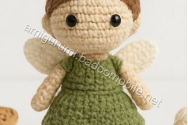 Amigurumi Pocket Fairy Free Pattern - fairy-q1p1.jpg
