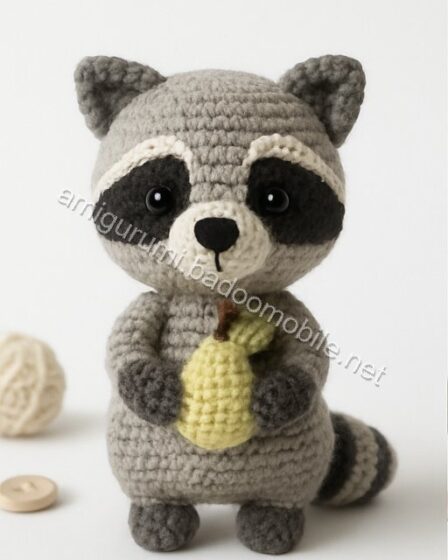 Amigurumi Raccoon Free Pattern - raccoon-q1p1.jpg